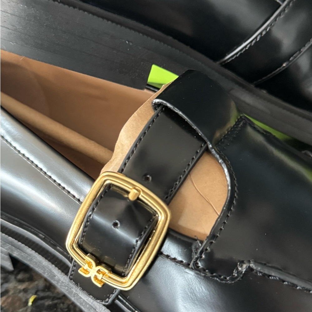 Sam Edelman Black Loafers with Gold Accent - Picture 3 of 3